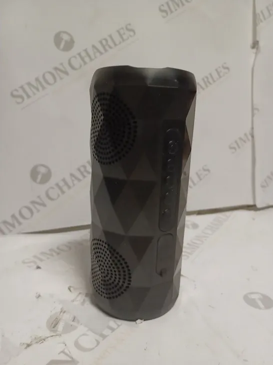 LED BLUETOOTH SPEAKER -10 HOURS PLAYBACK TIME