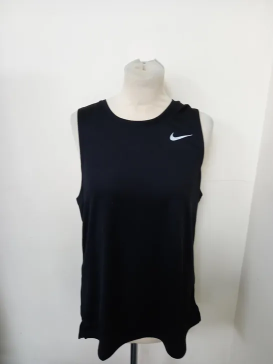 NIKE LOGO CASUAL VEST SIZE M