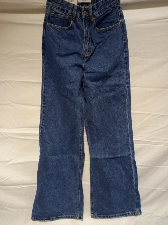 BOX OF APPROX 15 BRAND NEW COTTON:ON LONG WIDE LEG JEANS - COOGEE BLUE SIZE AUS 6