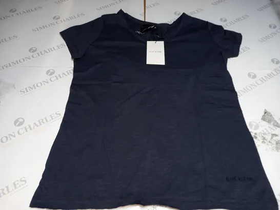 OLIVE & FRANK YOU ARE MAGIC V-NECK IN NAVY - MEDIUM