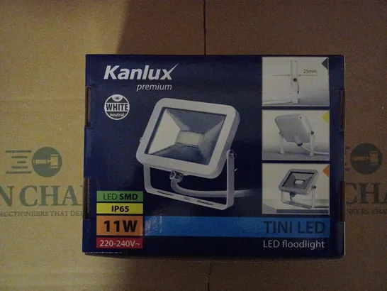 BRAND NEW KANLUX TINI LED FLOODLIGHT 11W-NW-W WHITE