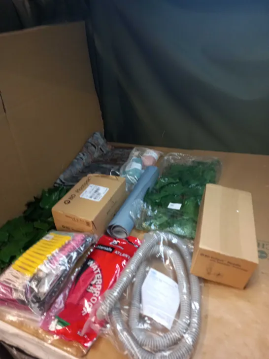 LARGE BOX OF ASSORTED HOUSEHOLD ITEMS TO INCLUDE ARTIFICIAL FLOWERS, KNITTING WOOL AND WATERPROOF GLOVES