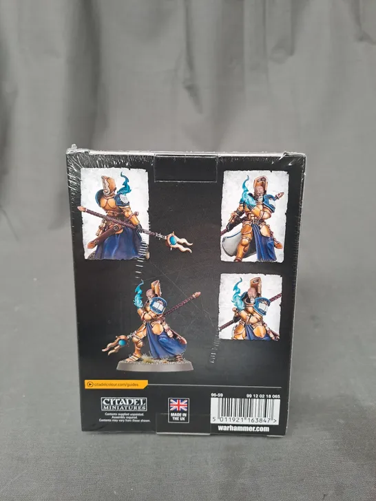 WARHAMMER COMMEMORATIVE SERIES - STORMCAST ETERNALS MORDERN TZANE KNIGHT-ARCANUM