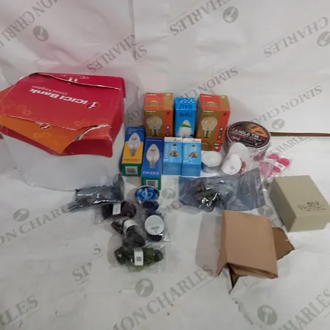 BOX OF ASSORTED HOUSEHOLD ITEMS TO INCLUDE CANDLES AND LIGHT BULBS