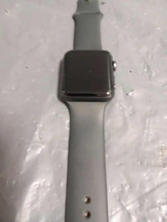 APPLE WR-50M SERIES 3 WRIST WATCH