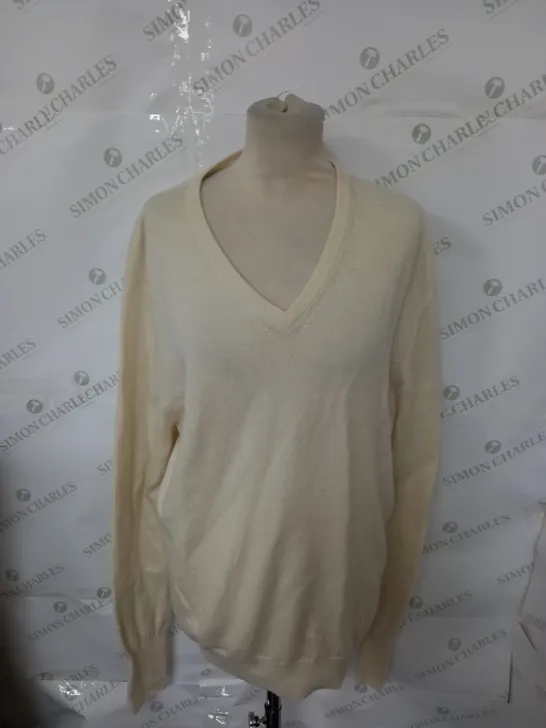 BALLANTYNE KNITTED JUMPER SIZE UNSPECIFIED