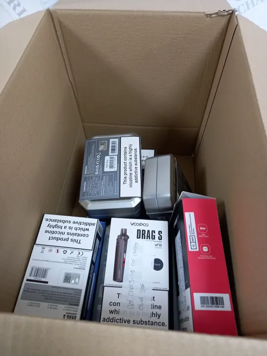 BOX OF APPROXIMATELY 20 ASSORTED VAPING PRODUCTS - SOME MAY NOT TURN ON