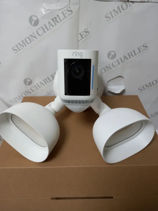 BOXED RING FLOODLIGHT CAM WIRED PR/ OUTDOOR SECUTITY CAM WITH 1080P HDR VIDEO-LED LIGHTS AND SIRAN