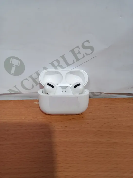 APPLE AIRPOD PRO