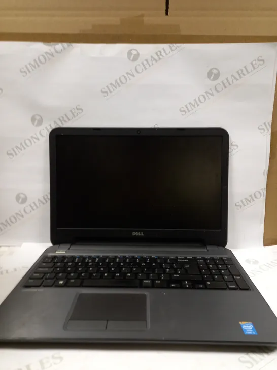 DELL LATITUDE 3540 LAPTOP IN BRUSHED GREY