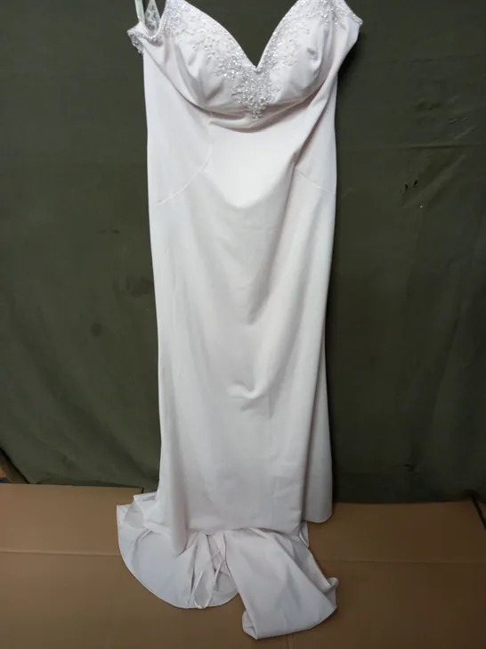 BERKETEZ ELEGANCE BRIDE EMBELLISHED OCCASIONAL DRESS IN IVORY - SIZE 16