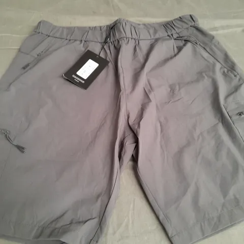 ARNE ACTIVE CARGO SHORTS CHARCOAL SIZE LARGE