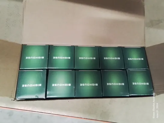 A BOX OF 10 1200LM/13W ENERGY SAVING LED LIGHT BULBS