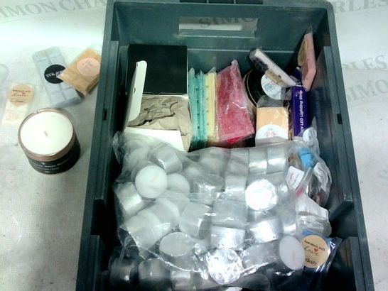 LOT OF APPROX. 20 ASSORTED ITEMS TO INCLUDE: WAX MELTS, TINNED CANDLES, T-LIGHT CANDLES