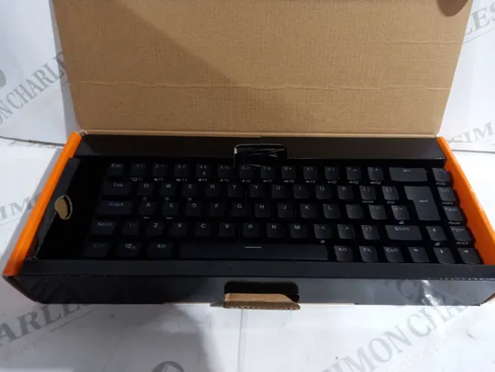 BOXED ROYAL KLUDGE WIRED KEYBOARD 