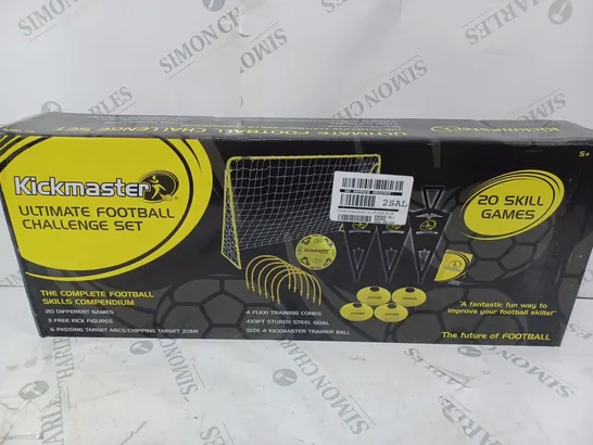 KICKMASTER ULTIMATE FOOTBALL CHALLENGE SET  RRP £42.99