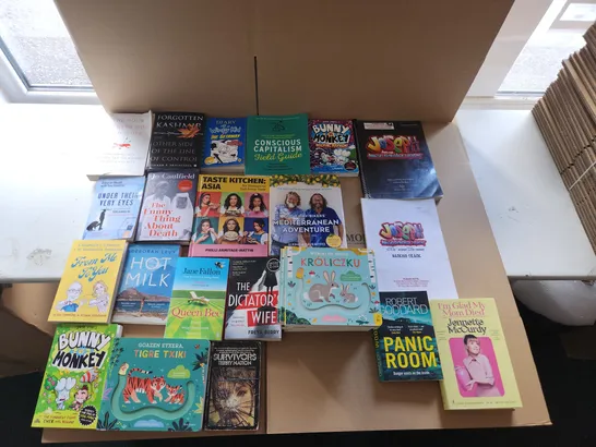 CAGE OF A SIGNIFICANT QUANTITY OF ASSORTED BOOKS BY CAROLINA BUZIO, JENNETTE MCCURDY, THE HAIRY BIKERS, JOHN COATES, JEFF KINNEY,  TERRY NATION, ROBERT GODDARD,  ANDREW LLOYD WEBBER, ETC