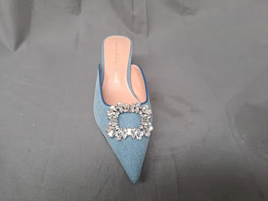 BOXED PAIR OF NEVER FULLY DRESSED EMBELLISHED DENIM CITY MULES IN BLUE SIZE 6