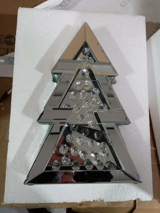 JM BY JULIEN MACDONALD FLOATING CRYSTAL CHRISTMAS TREE