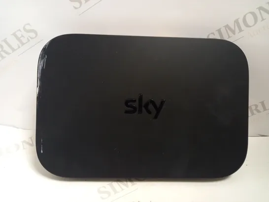 SKY Q SET TOP BOX - EM150