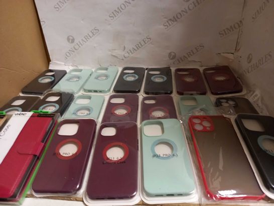 LOT OF APPROXIMATELY 50 PHONE CASE IN MANY SIZES AND COLOURS 