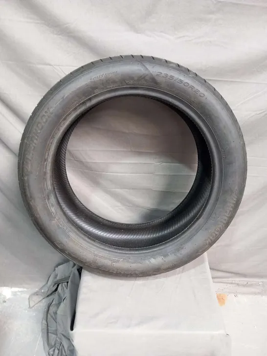 HANKOOK 235/50R20 DOT 12XE3 5E TYRE