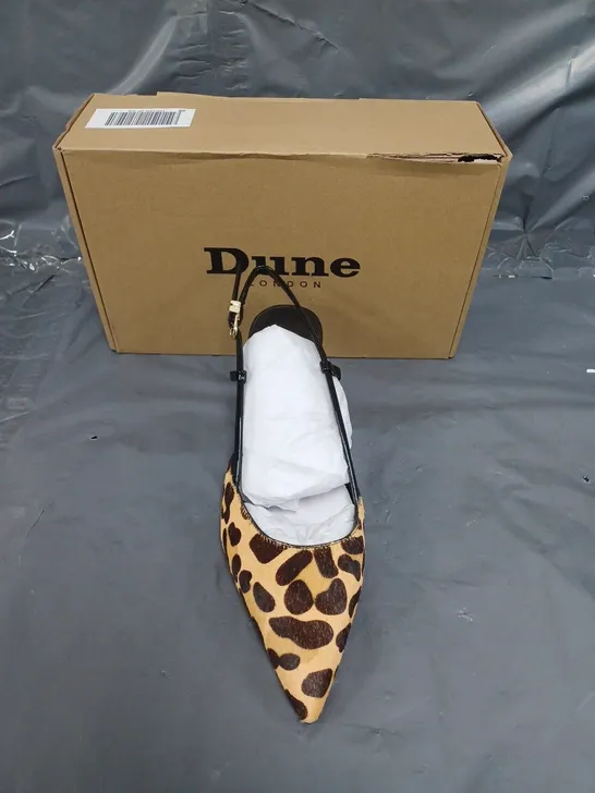 BOXED PAIR OF DUNE LONDON LEOPARD PRINT PONY CLEAN SLINGBACK COURT HEELS SIZE 6