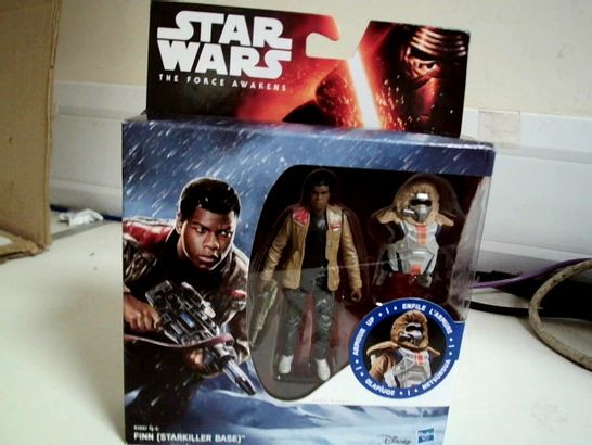 STAR WARS THE FORCE AWAKENS - FINN (ON STARKILLER BASE) COLLECTIBLE TOY FIGURE (AGES 4+)