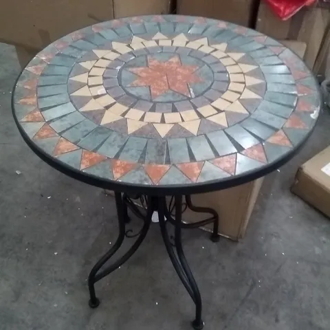 BOXED MOSAIC CIRCULAR TABLE