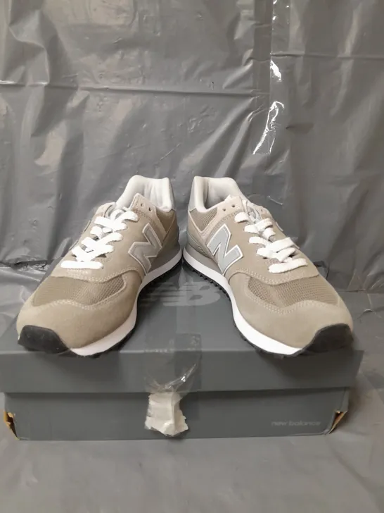 NEW BALANCE WOMENS TRAINERS GREY SIZE 5