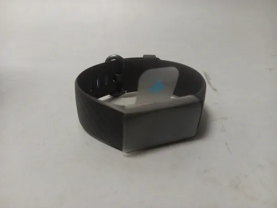 BOXED FITBIT CHARGE 4 FITNESS TRACKER