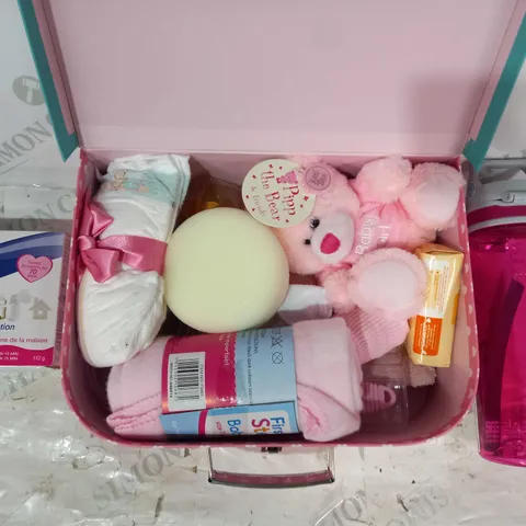 BOX OF APPROXIMATELY 15 ASSORTED HOUSEHOLD ITEMS TO INCLUDE DESIGNER WATER BOTTLE, BABY GIRL GIFT SET, MILTON STERILISING TABLETS, ETC