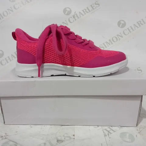 BOXED PAIR OF M&S TRAINERS IN MAGENTA/PINK EU SIZE 32