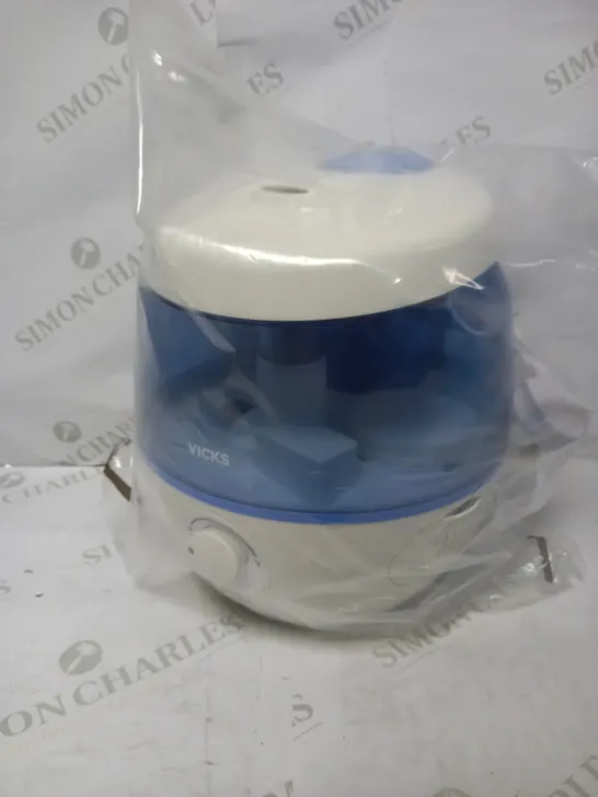 VICKS VUL575 SWEET DREAMS COOL MIST HUMIDIFIER WITH IMAGE PROJECTOR