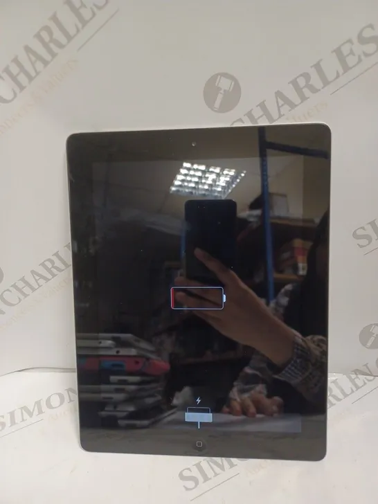 APPLE IPAD MODEL A1395 64GB