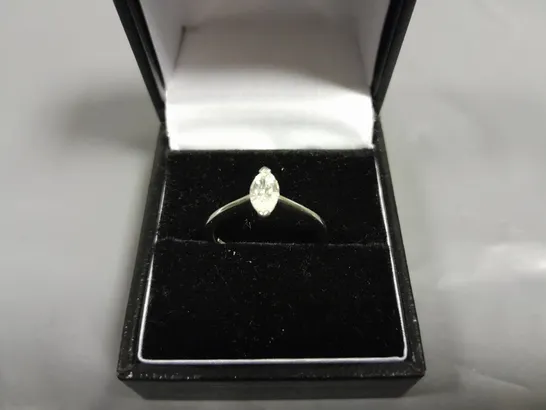 18CT GOLD SOLITAIRE RING SET WITH A MARQUISE CUT DIAMOND