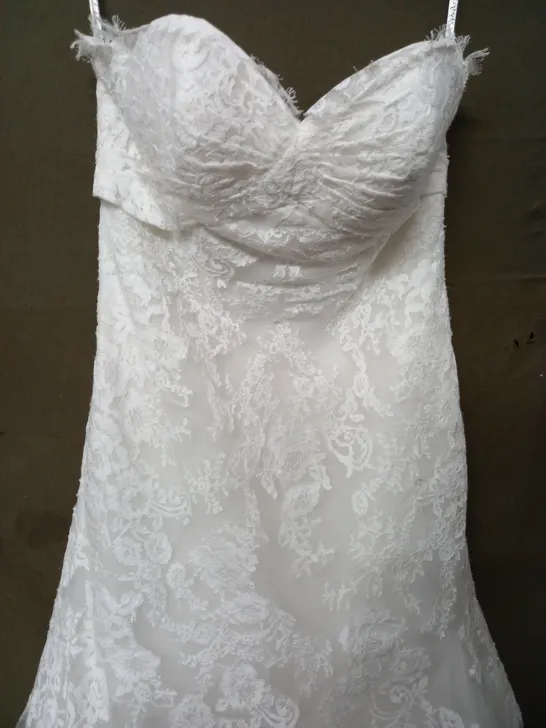 BERKETEX VINTAGE LACE EMBELLISHED WEDDING DRESS - 16