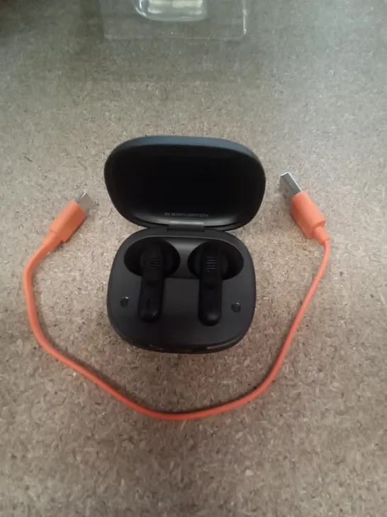 JBL WAVE 300 IN-EAR BLUETOOTH HEADPHONES