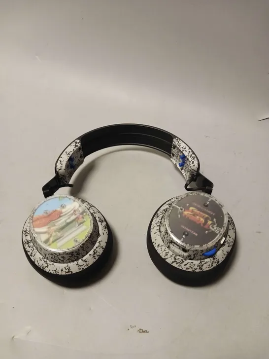 SKULLCANDY STREET FIGHTER 2 HEADPHONES