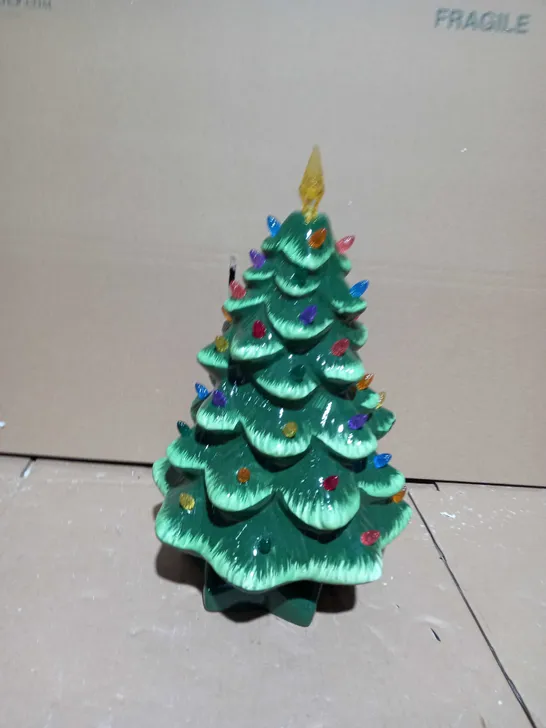 MR CHRISTMAS ILLUMINATED CERAMIC NOSTALGIC TREE