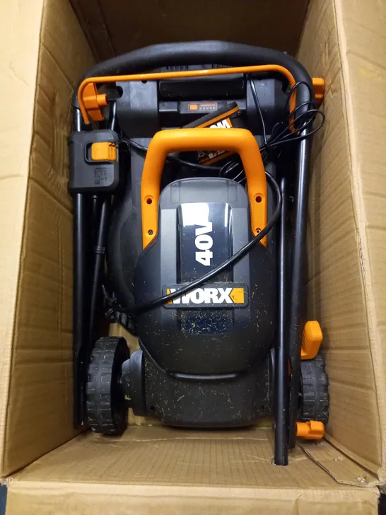 WORX 34CM CORDLESS LAWNMOWER