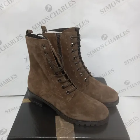 BOXED DUNE LONDON HIKINH BOOT TAUPE SIZE 6