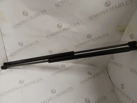 PAIR OF AUTORCE GAS STRUTS