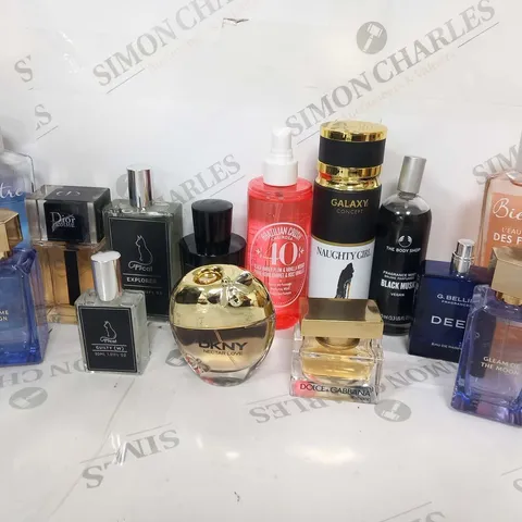 APPROXIMATELY 30 ASSORTED UNBOXED FRAGRANCES TO INCLUDE; DIOR, DKNY, AL QASR AND DOLCE AND GABANA