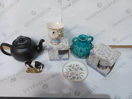 BOX TO CONTAIN AN ASSORTMENT OF CERAMICS, INCLUDES A TEA POT, CUPS, VASES ETC - COLLECTION ONLY