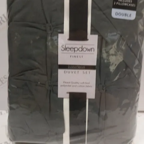 SLEEPDOWN LUXURIOUS DUVET SET - DOUBLE