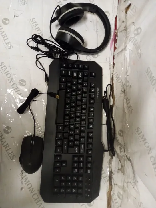 BLACKWEB 4 IN 1 GAMING KIT INCLUDING KEYBOARD, MOUSE AND HEADPHONES