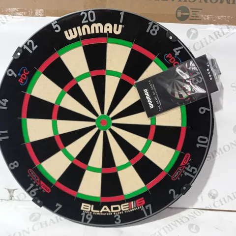 WINMAU BLADE 6 TRIPLE CORE CARBON DART BOARD