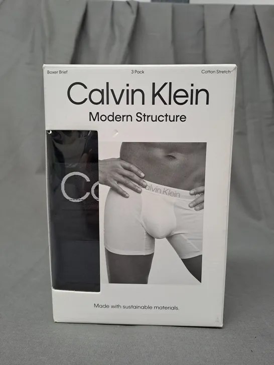 BOXED CALVIN KLEIN BOXER BRIEFS IN BLACK SIZE MEDIUM