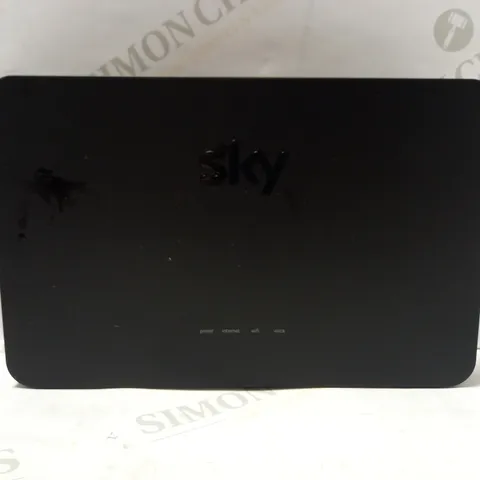 SKY Q BROADBAND HUB 4 DUAL BAND WIRELESS ROUTER